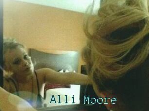 Alli_Moore