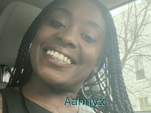 Aahnyx