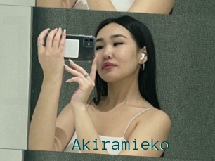 Akiramieko
