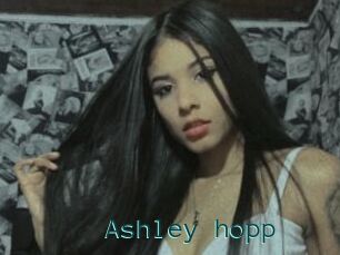 Ashley_hopp