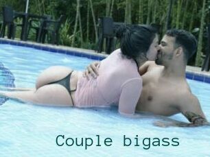 Couple_bigass