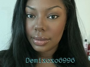 Demixoxo6996