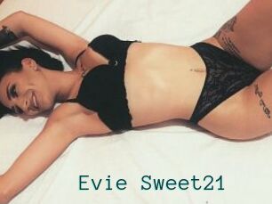 Evie_Sweet21