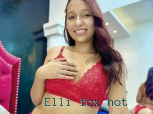 Elli_fox_hot
