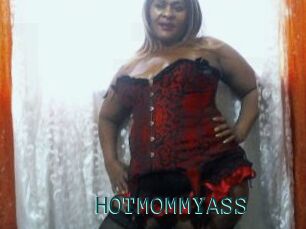 HOTMOMMYASS