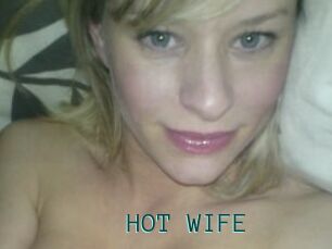 HOT_WIFE