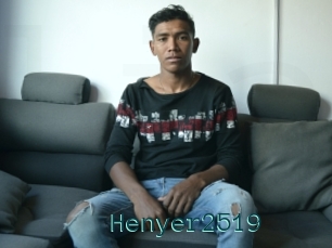 Henyer2519
