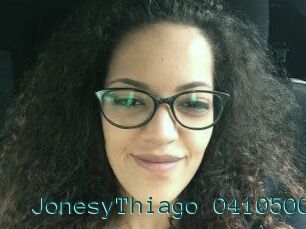 JonesyThiago-0410500