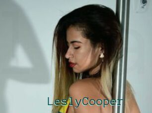 LeslyCooper