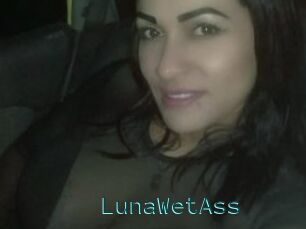LunaWetAss