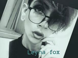 Leyna_fox