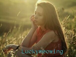 Luckymeowing