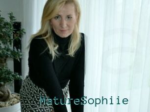 MatureSophiie