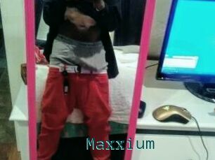 Maxxium