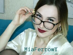 MiaFerrowY