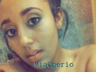Mia_Operio
