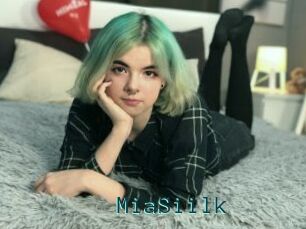 MiaSiilk