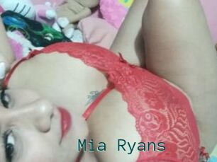 Mia_Ryans