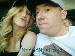MrAndMrs_Foxx