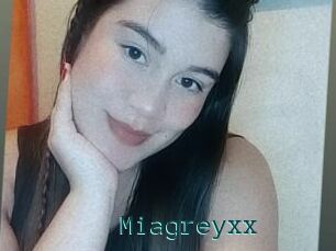 Miagreyxx