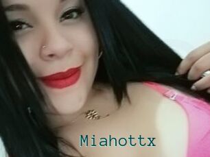 Miahottx