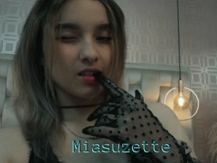Miasuzette