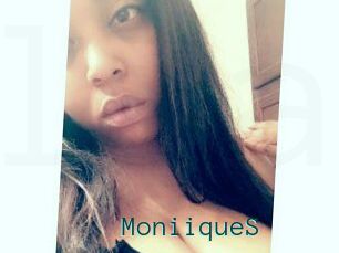 MoniiqueS