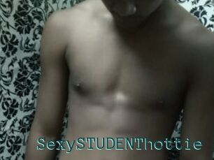 SexySTUDENThottie