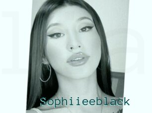 Sophiieeblack
