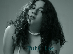 Tuti_lee