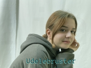 Udelebruster