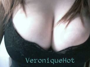 VeroniqueHot