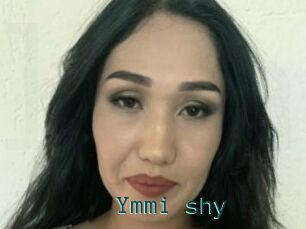 Ymmi_shy